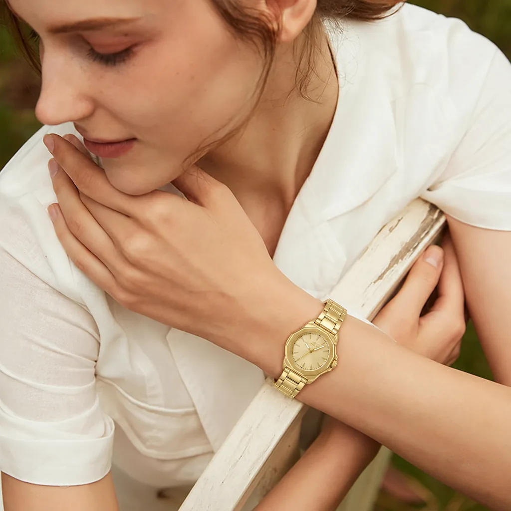 Invicta Speedway Mujer 34mm puesto