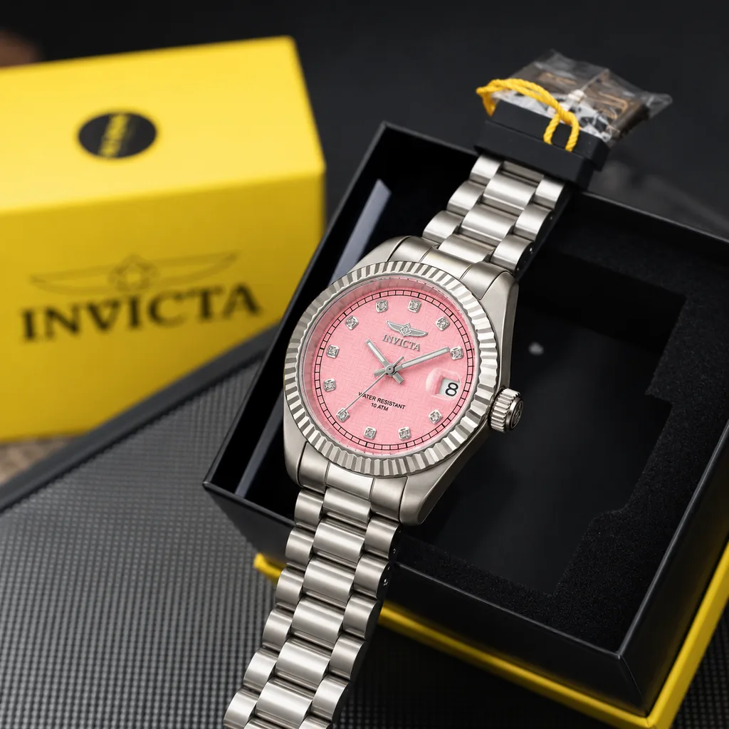Invicta Specialty Striad Charm Mujer 36mm Acero con su caja